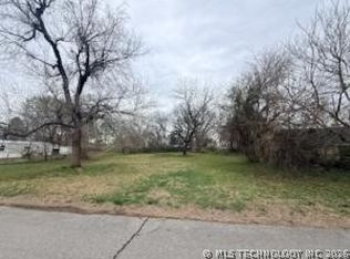 3715 S Nogales Ave, Tulsa, OK 74107