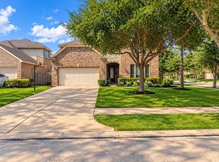 13101 Hollow Garden Ln, Rosharon, TX 77583