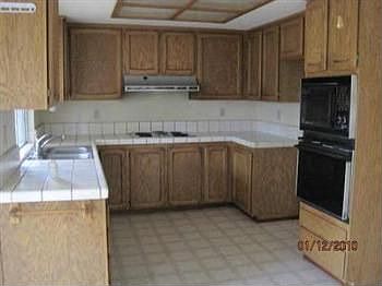 4th image of 146 Witmer Dr