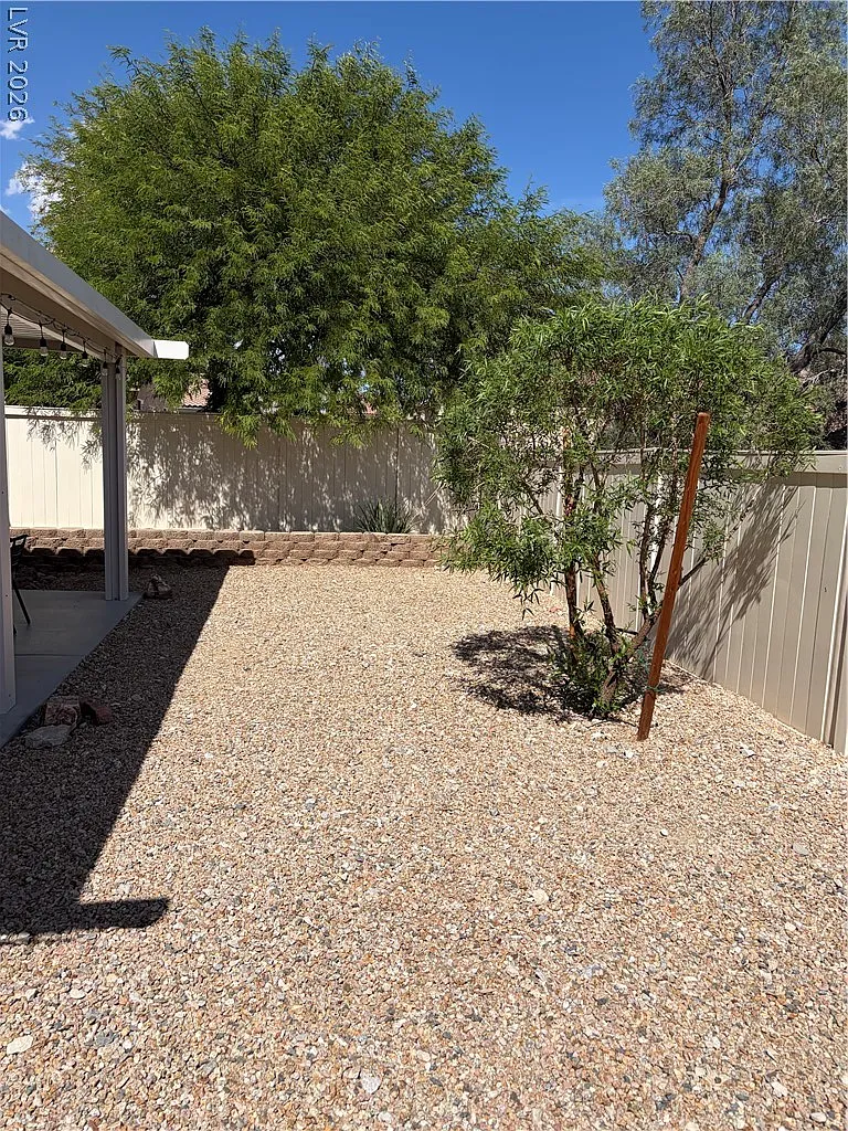 2 bed, 2.0 bath, 968 sqft, $1,850 — Photo 4