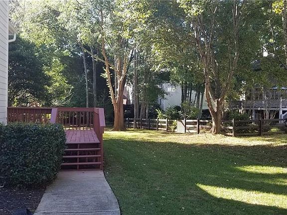 5th image of 1290 Seale Dr
