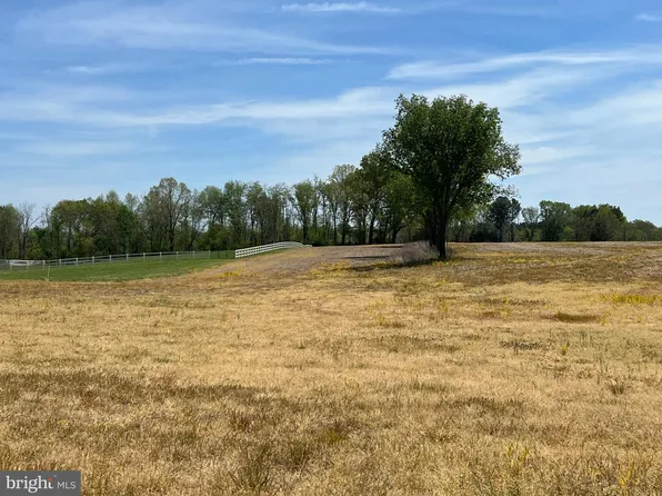 Unknown, Scottsville, VA 24590