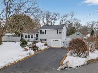 1 Pettine St, Coventry, RI 02816