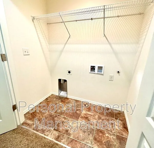 3407 NW 47th Dr — Photo 16