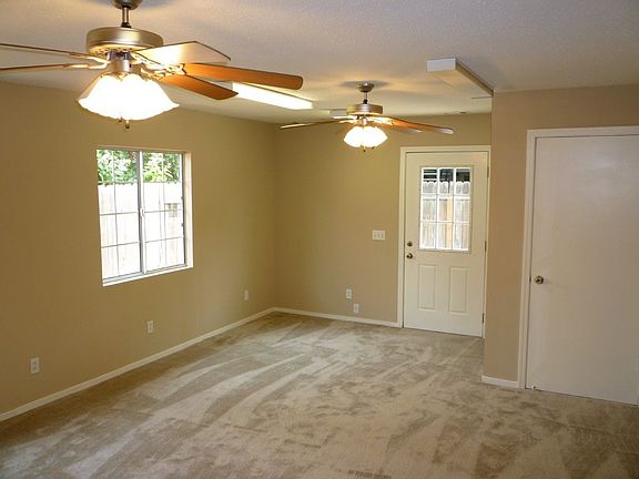 5th image of 2 Timberwood Ct