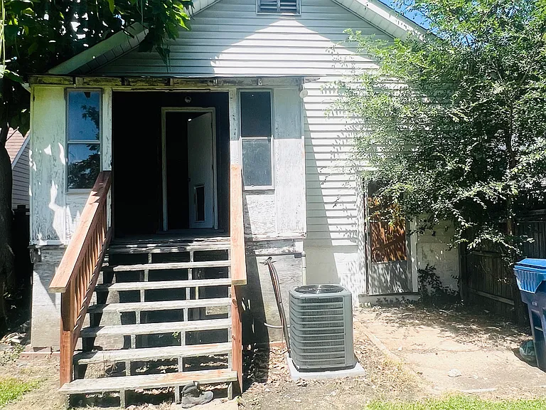 3320 Dix Ave — Photo 16