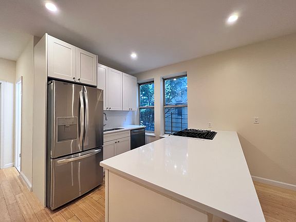 4th image of 247 Wadsworth Ave APT 5O