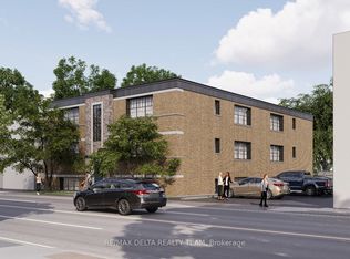 658 Somerset St W #206, Ottawa, ON K1R 5K4