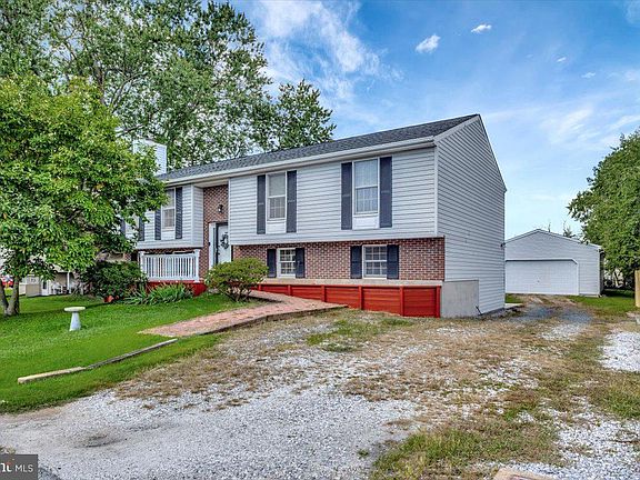 2nd image of 13226 Susquehanna Rd