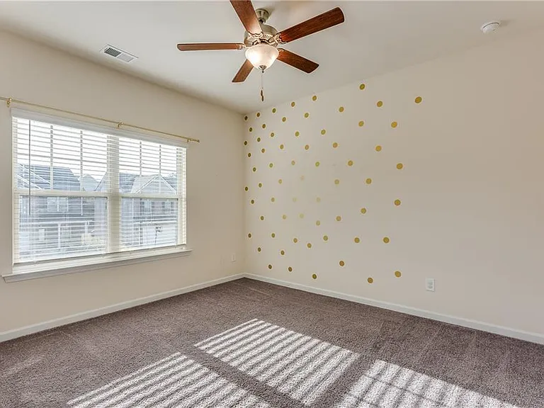 5317 Burrus Ln — Photo 28