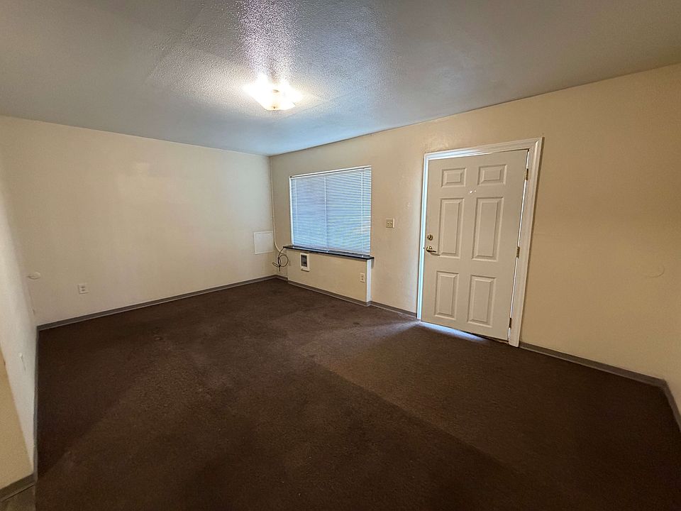 1st image of 702 S 1st Ave Unit B
