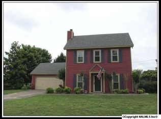 100 Lance Dr, Albertville, AL 35951