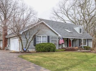 170 Rainbow Ln, Trout Valley, IL 60013