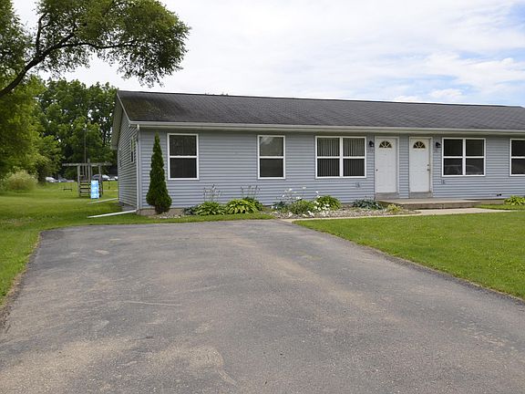 5th image of 379 Cormack St