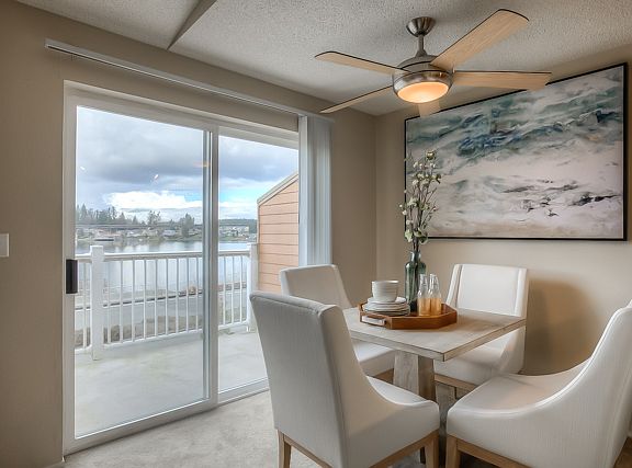 4th image of 2020 Lake Heights Dr APT G304