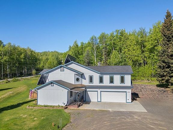 2nd image of 675 Derbyshire Dr