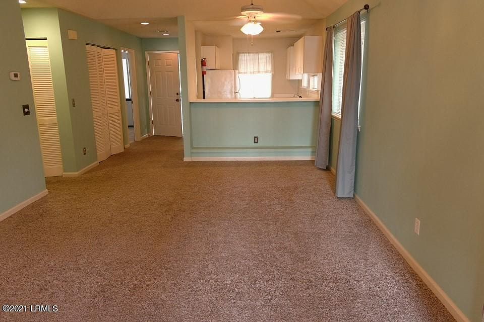 1st image of 102 Battery Ln #102
