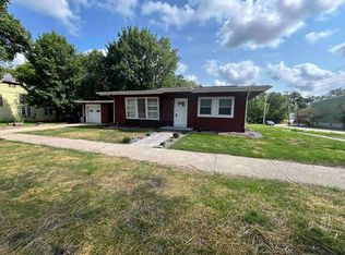 1019 W Racine St, Janesville, WI 53548