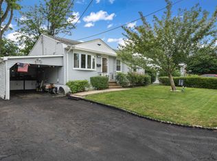 155 Archangela Ave, Colonia, NJ 07067