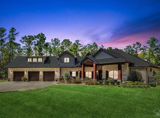2838 Diamond Creek Dr, Pace, FL 32571