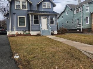 82 Grove St, Montclair, NJ 07042