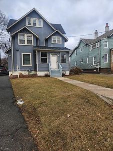 82 Grove St, Montclair, NJ, 07042