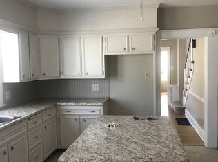 410 S Cedar St, Lititz, PA 17543