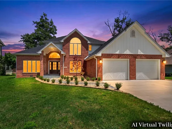 47 Stonehenge Dr, Bentonville, AR 72712