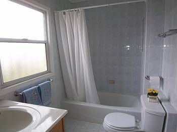 5th image of 163 Brighton Ave