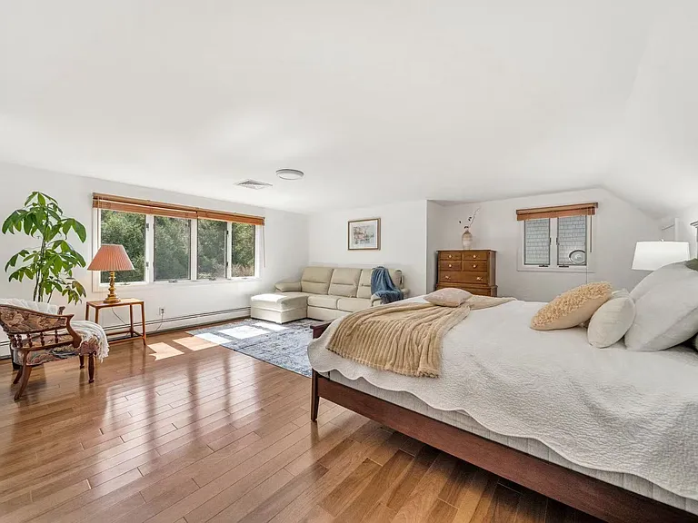 39 Kings Grant Rd — Photo 17