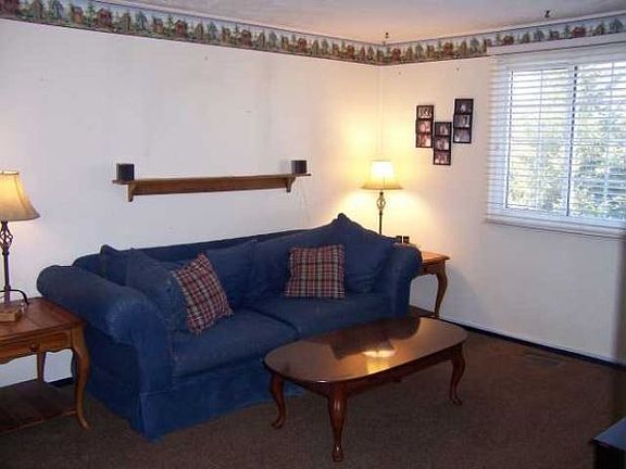 3rd image of 5781 Limestone Ln