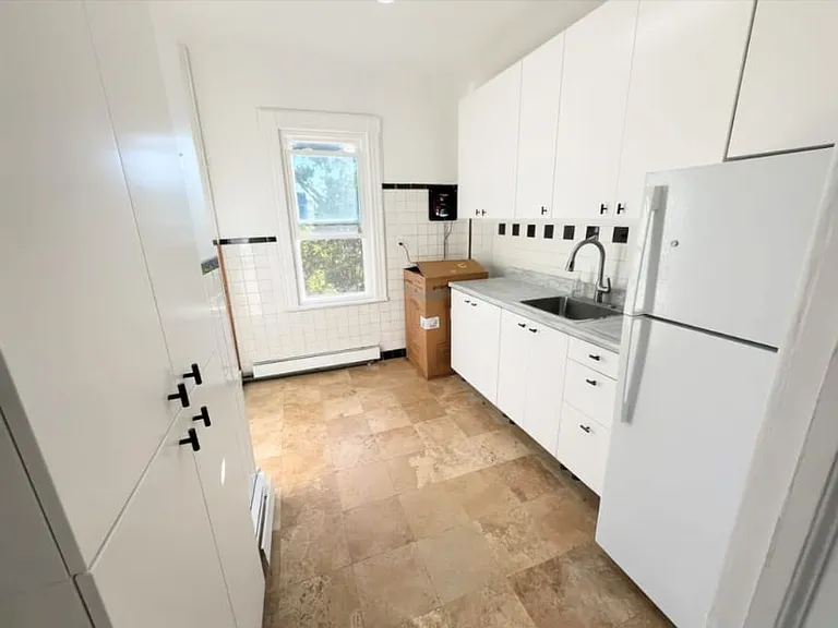 532 Fern Ave #2 — Photo 4