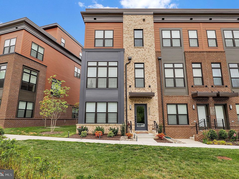 1st image of 3112 Royal Fern Pl