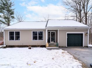 290B Grooms Rd, Halfmoon, NY 12065