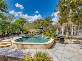 8518 Fairway Bend Dr, Boerne, TX 78015