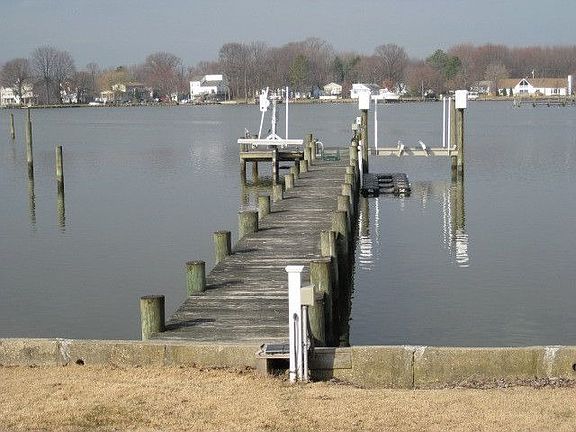 Pier and Lifts