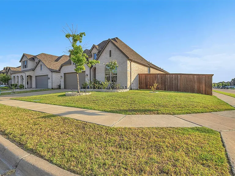 1805 Everglades Dr — Photo 30