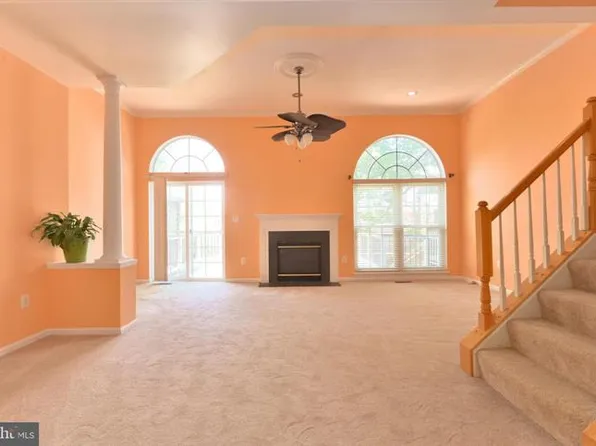 2454 Sugar Mill Way, Herndon, VA 20171