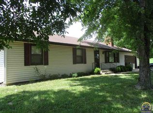 203 S 10th St, Saint Marys, KS 66536