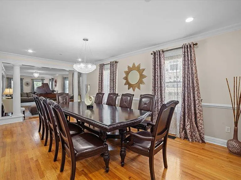 283 Harrison Ave — Photo 6