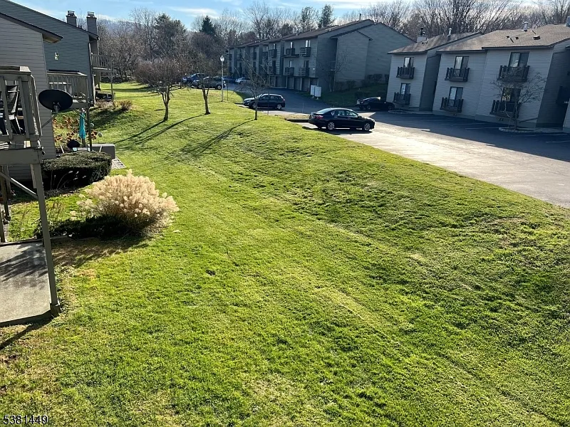 1 bed, 1.0 bath, $1,950 — Photo 2