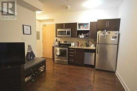 2nd image of 360 Cumberland St Unit 309