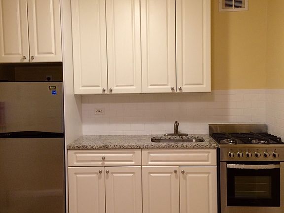 2nd image of 19 Hamilton Ter APT 5C