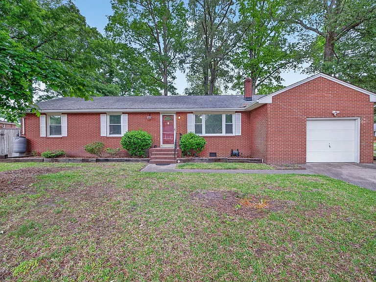601 Rock Dr — Photo 1