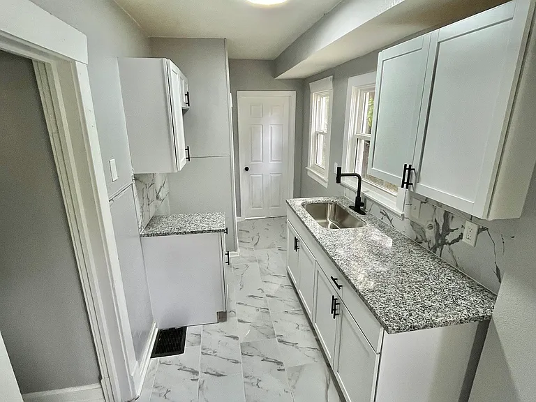 4327 Flora Ave — Photo 16
