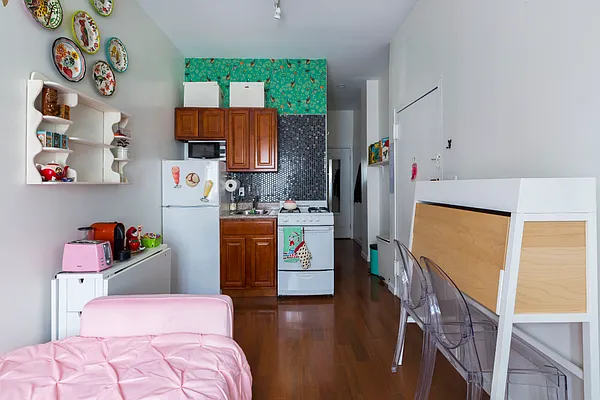 Rented by Compass | media 11