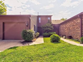 57 Evergreen Cir, Cincinnati, OH 45215