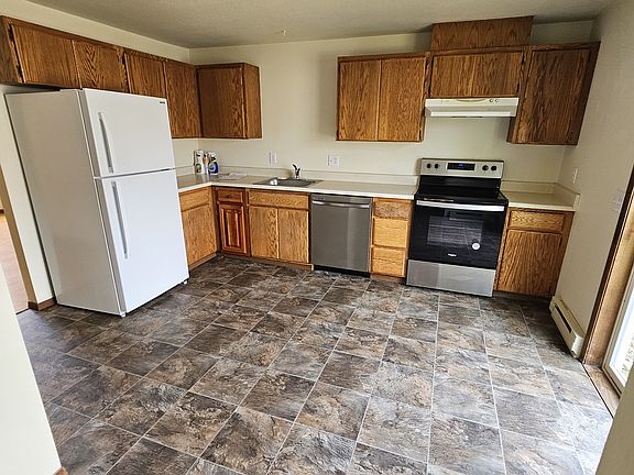 2nd image of 15 Martha Rd #4