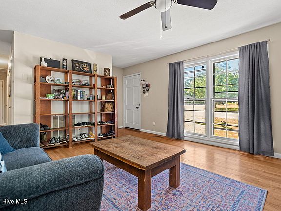 3rd image of 7220 Ainsley Street