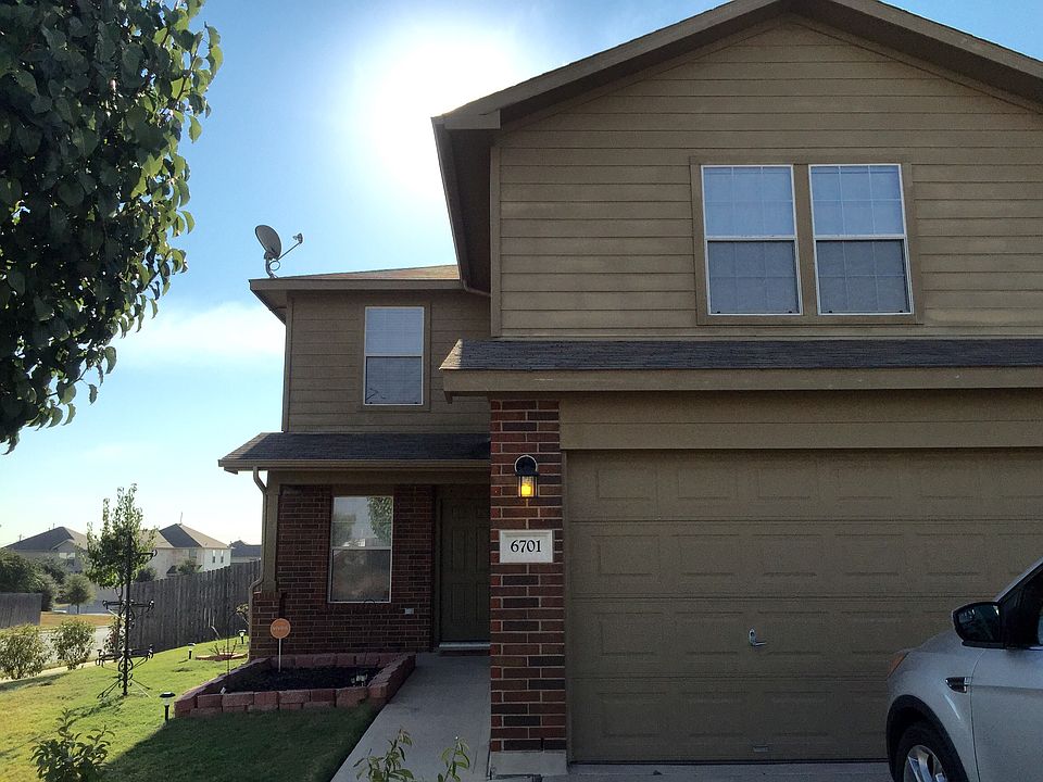 1st image of 6701 Plains Crest Dr